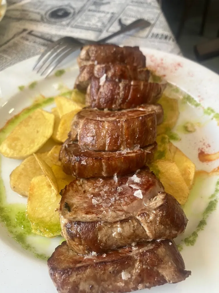 Restaurante Casa Emilio FM_Casatejada_slider_image_2