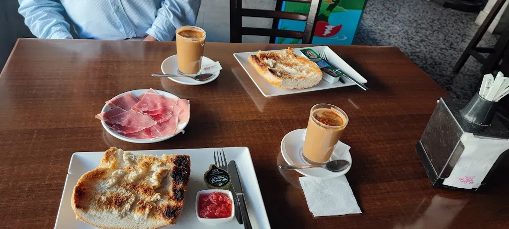 Menu_Café Bar Machaca_Casatejada_image_5