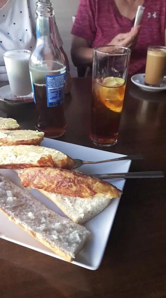 Café Bar Machaca_Casatejada_slider_image_2