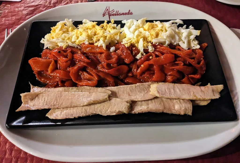 Miguel Fernández_Avellaneda Amanecer_Castañar de Ibor_review