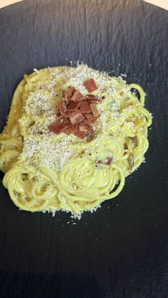 Emma vdB_Choose Restaurante Vegano_Cerezo_review