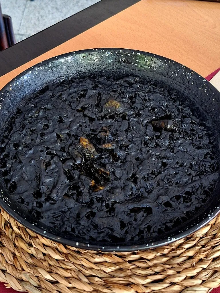 abby v_Restaurante Villagodio de la Cruz del Sur_Cerezo_review