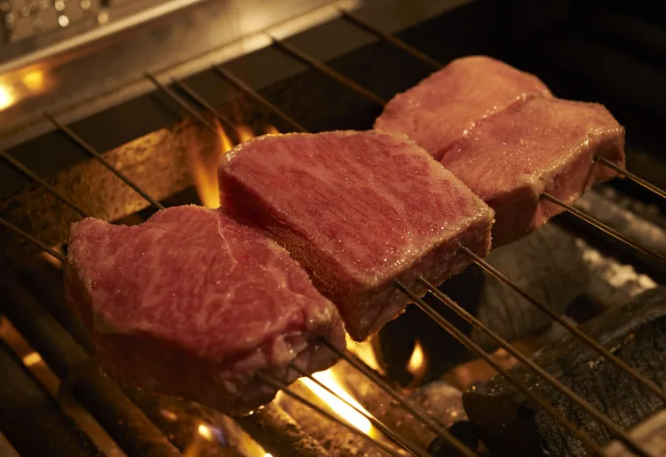 Bellamy Robinson_Oribu Brasas Japocastizas Cocina Japonesa Especializado En Wagyu_Collado_review