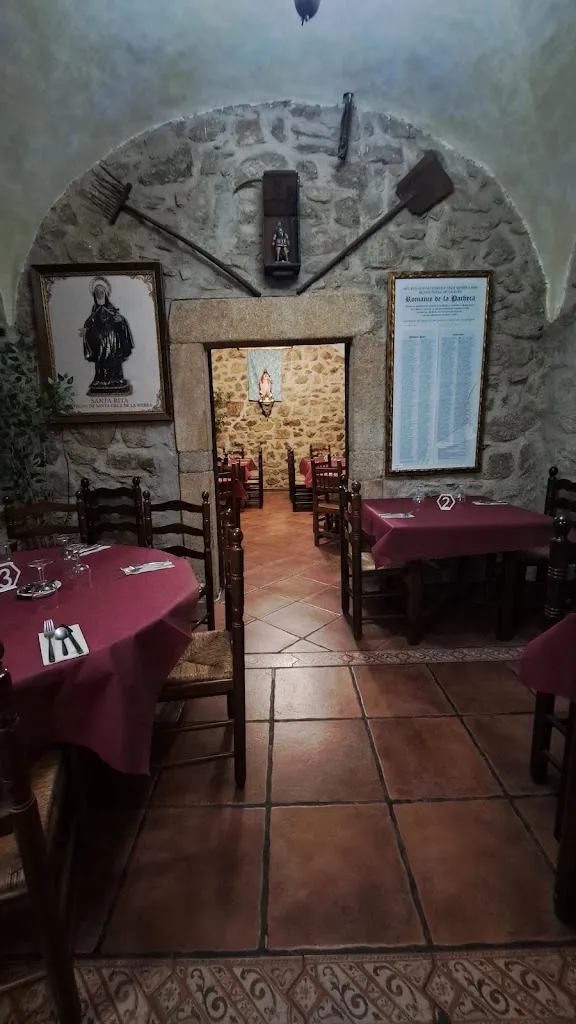 José Luis Nieto Galeano_Meson Ñuflo De Chaves_Conquista de la Sierra_recensione