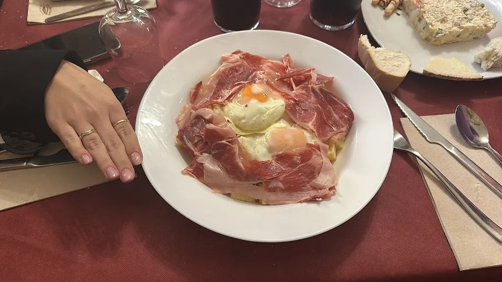 Alba Somoza_Meson Ñuflo De Chaves_Conquista de la Sierra_recensione