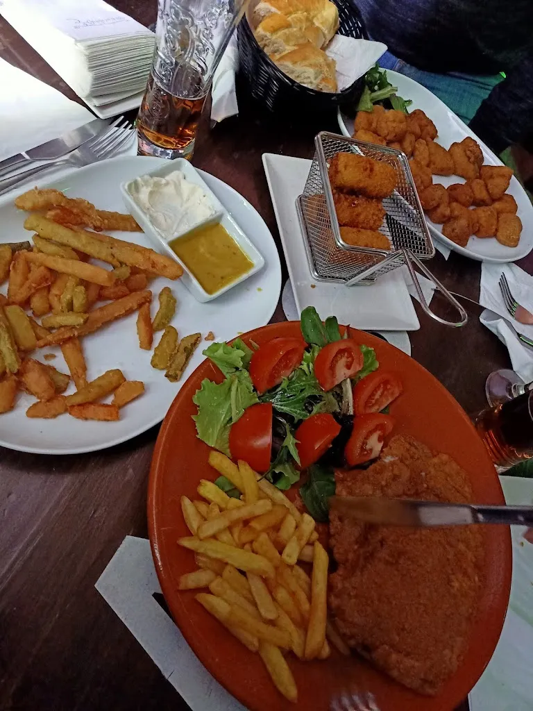 Menu_Cervecería Zambra_Cedillo_immagine_5