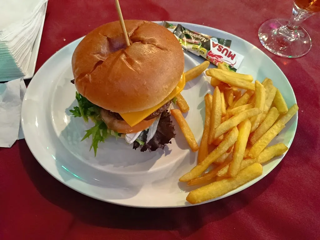 Cervecería Zambra_Cedillo_slider_image_2