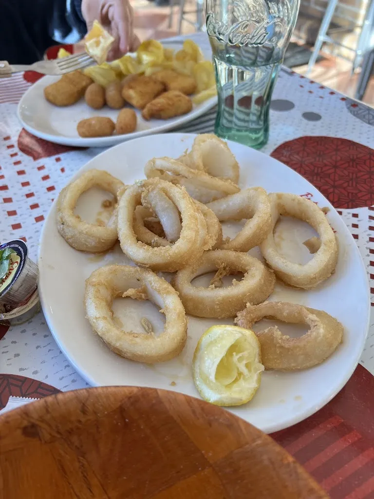 Sergi ElBarbas_Cafeteria Atlantis_Cedillo_review