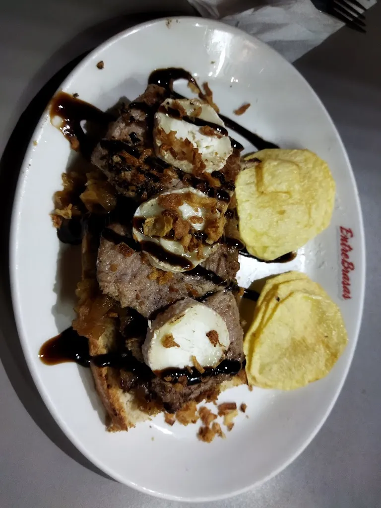 Armando Fernandez Benito_Cafeteria Atlantis_Cedillo_review