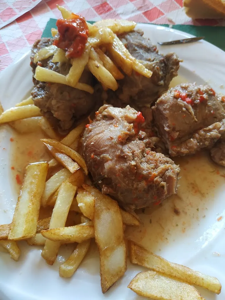 Pedro L. G._Restaurante Casa Manolo_Cedillo_review