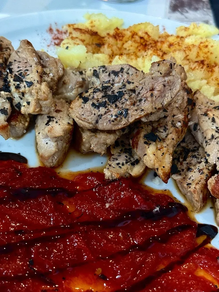 Andrea Blanco_Gastrobar Trucha´s_Coria_recensione