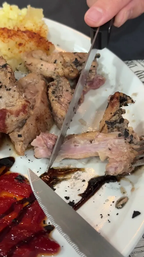 Gastrobar Trucha´s_Coria_slider_image_2