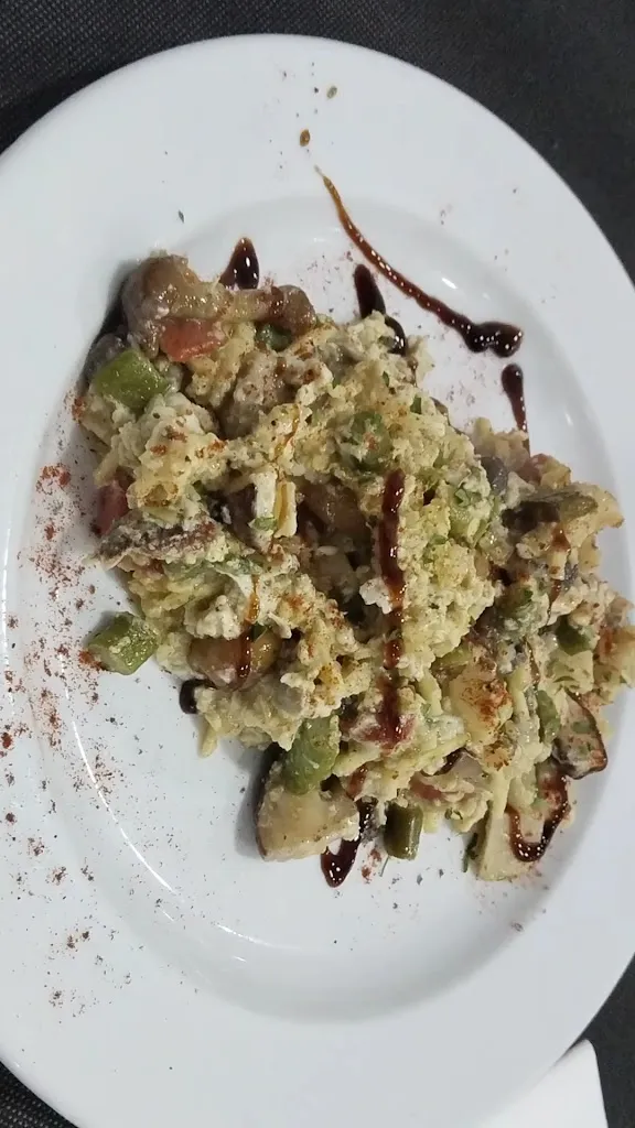 Restaurante Izarra_Casillas de Coria_slider_image_2