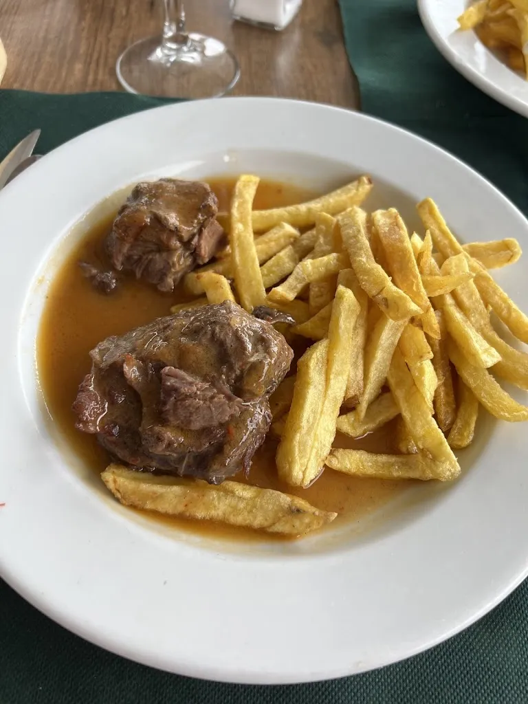 Restaurante Izarra_Casillas de Coria_slider_image_3