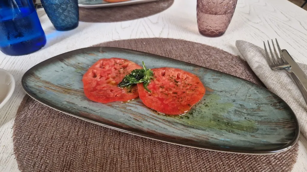 HUUMM Restaurante_Casillas de Coria_slider_image_3