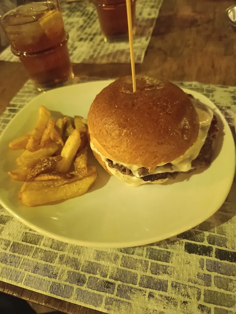 Arantxa neila_Restaurante Cafetería Al Karika_Casillas de Coria_review