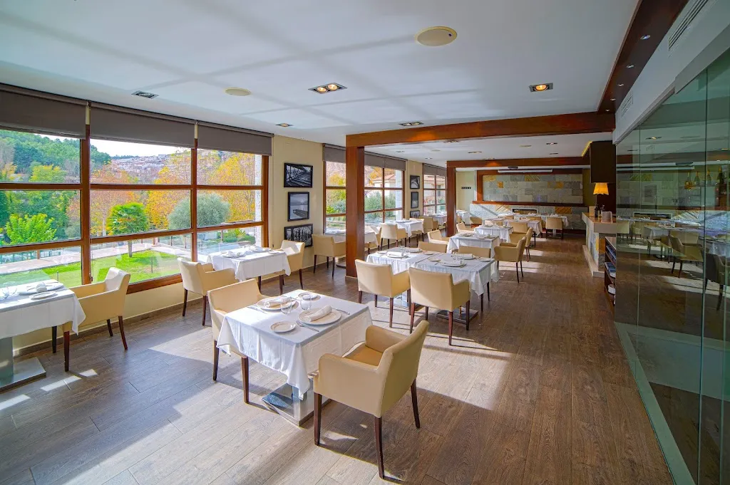 Restaurante Eliá_Alcalá del Júcar_slider_image_1