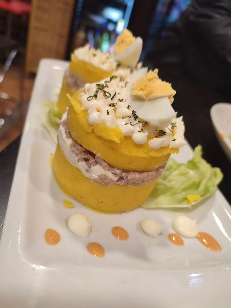 Menu_Bar la Cumbre del Huascarán_Cumbre La_image_5