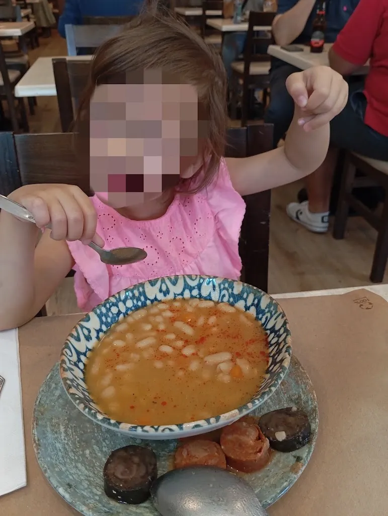 AlyweOw_LA CUMBRE_Cumbre La_review