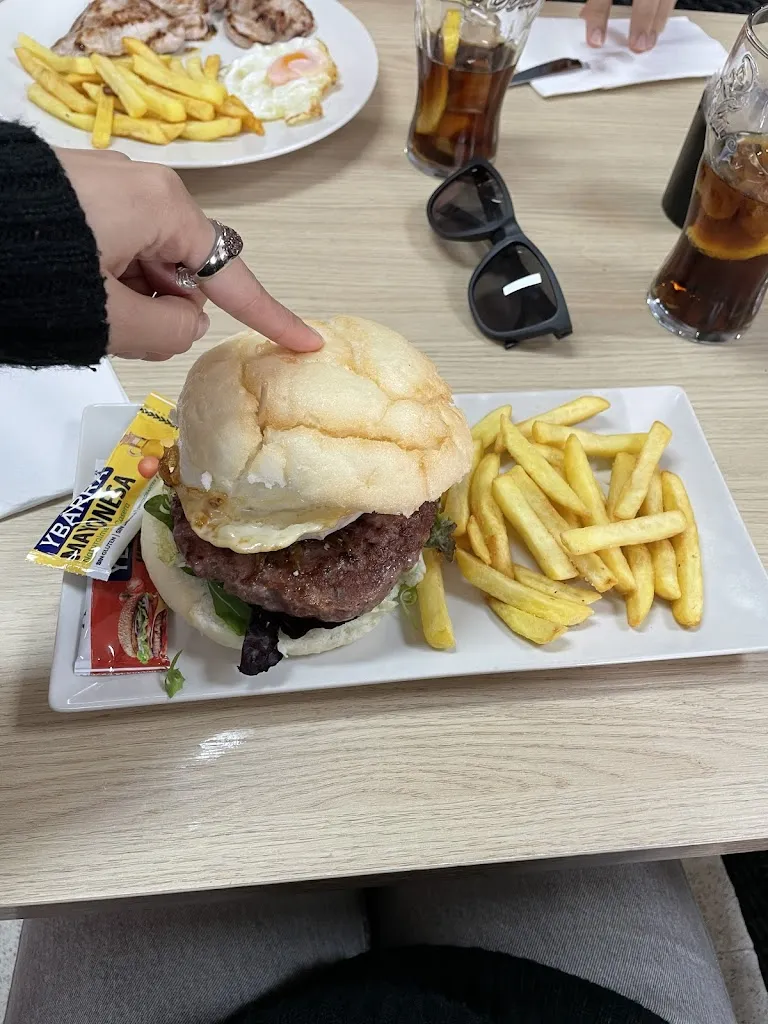 Alis lis_Restaurante-Cafetería Villaflor_Cuacos de Yuste_review