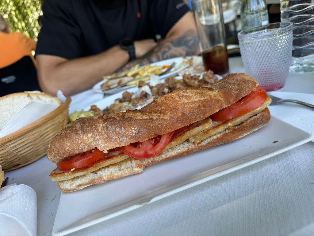 Menu_Bar Piscina Municipal de Cuacos_Cuacos de Yuste_image_8