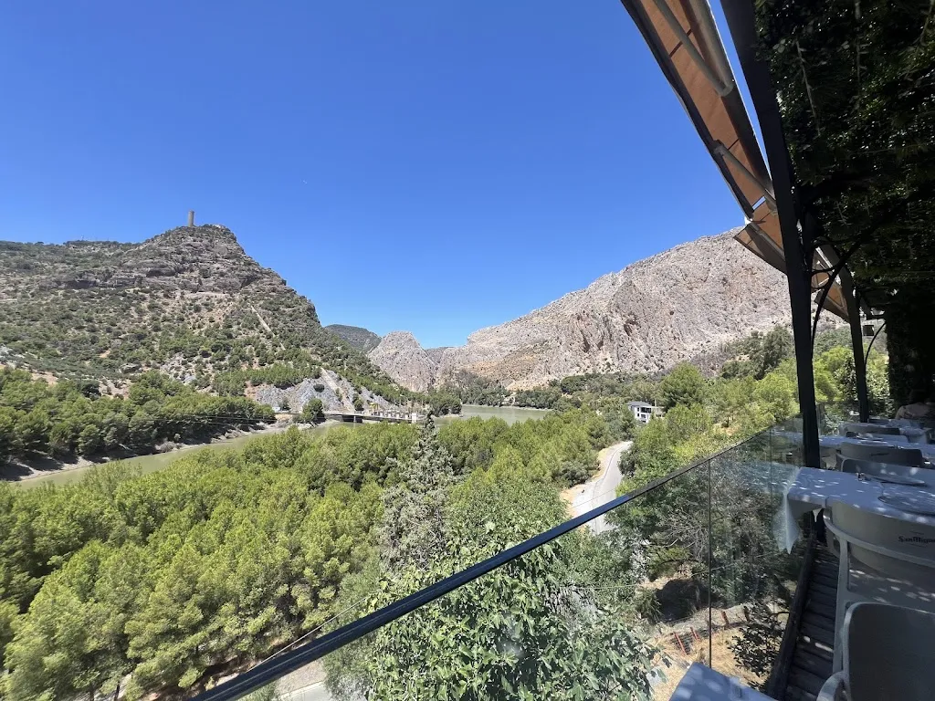 Jelle van Dam_Restaurante La Garganta_Garganta La_review