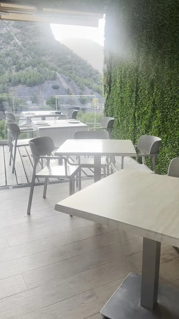 Bhavana P_Restaurante La Garganta_Garganta La_review