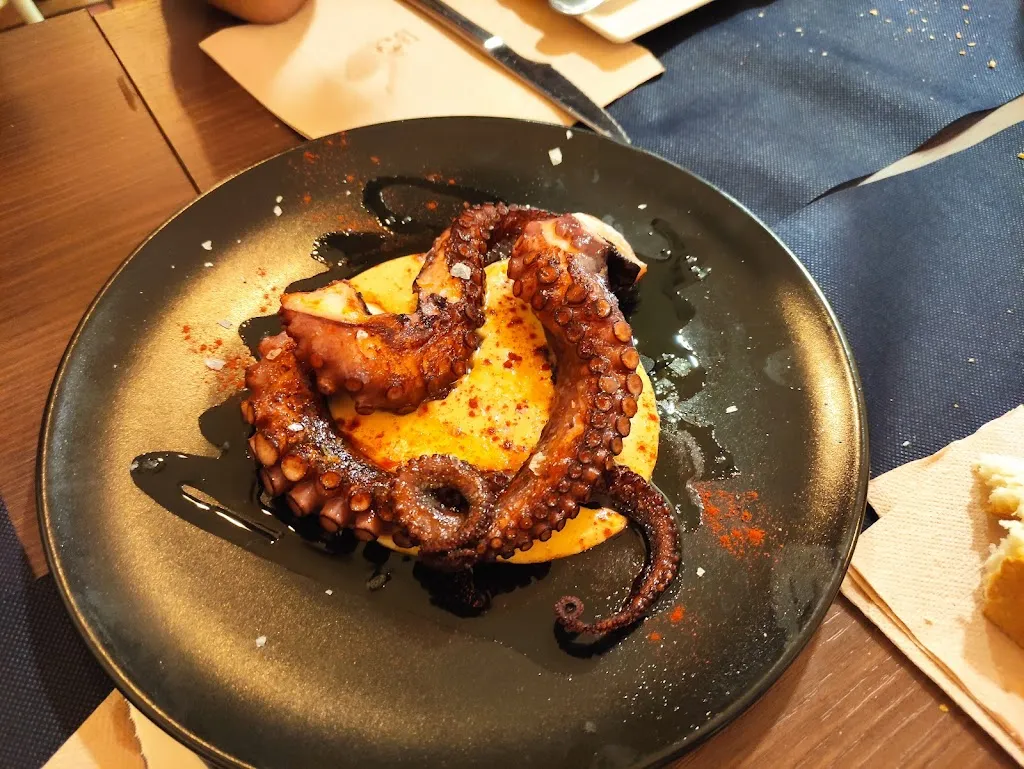 Menu_El Pinchazo Cooking Bar_Gargantilla_image_8