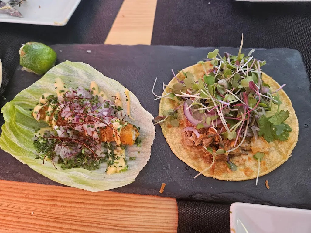 Vanecia Hazel_El Pinchazo Cooking Bar_Gargantilla_review