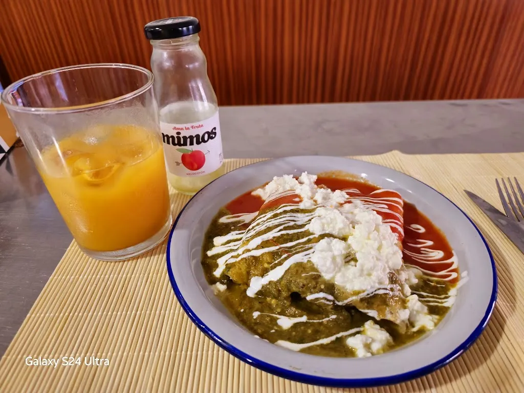 juli martin_Bar Los Gordos_Gordo El_review