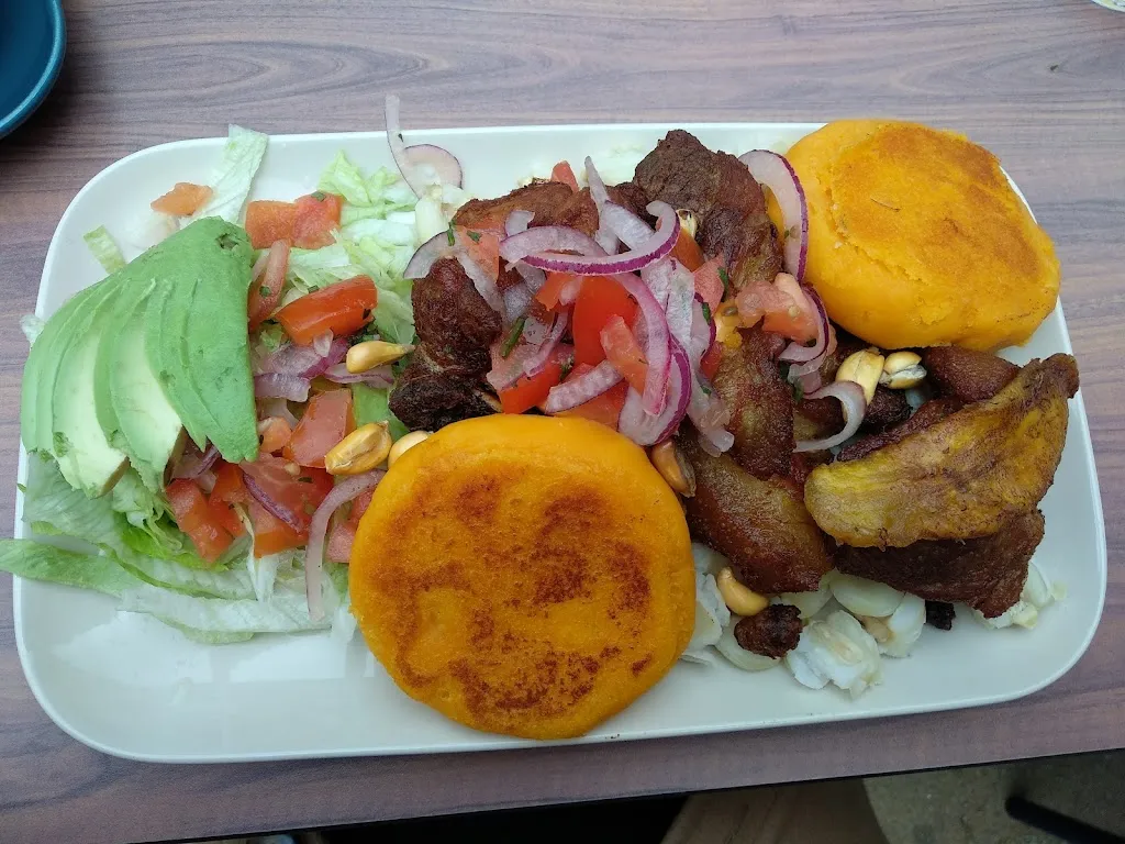 Menu_Restaurante La Gata Manaba_Gata_image_6