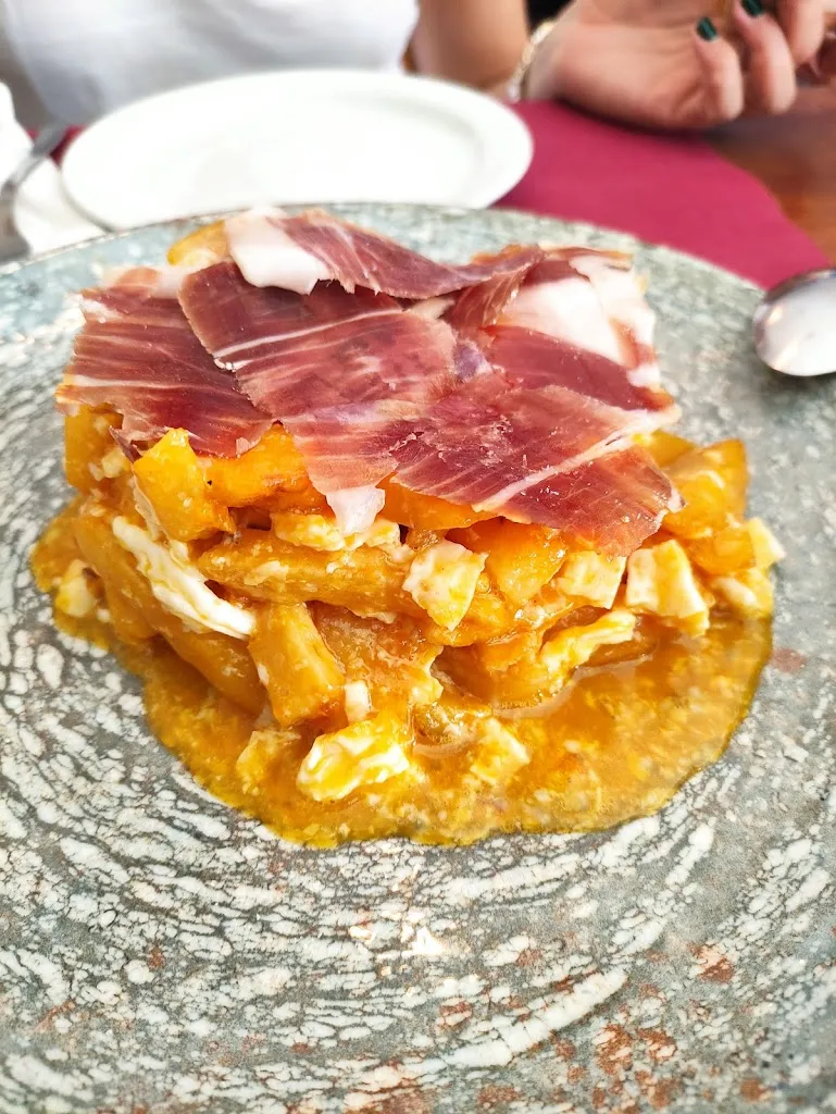 Menu_La Gata - Bar / Restaurant_Gata_image_5