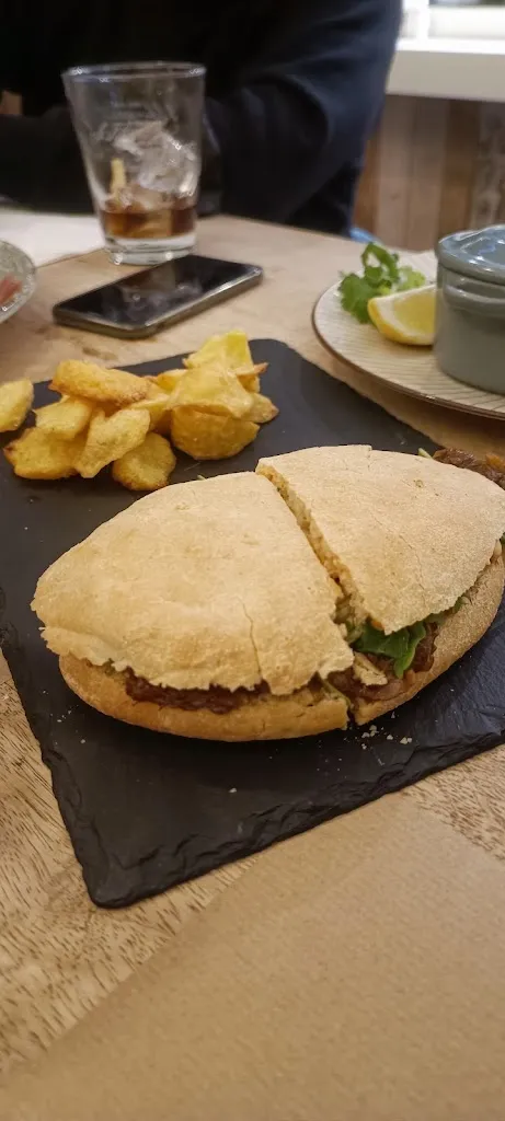 Menu_La Gata - Bar / Restaurant_Gata_image_7