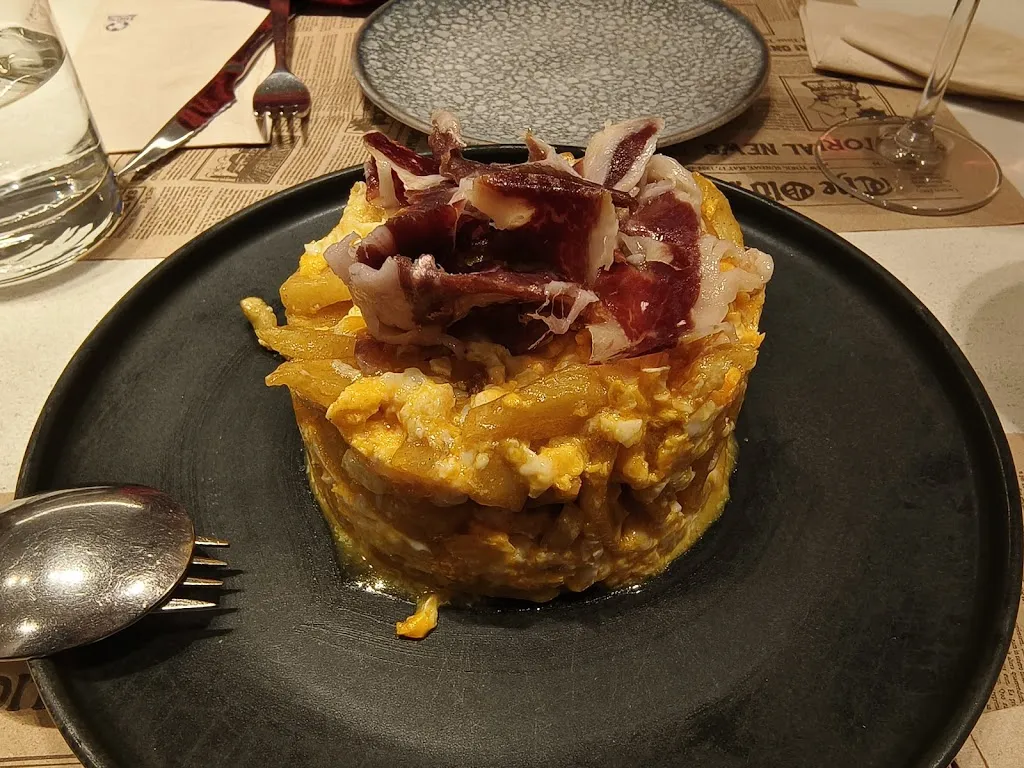 La Gata - Bar / Restaurant_Gata_slider_image_3