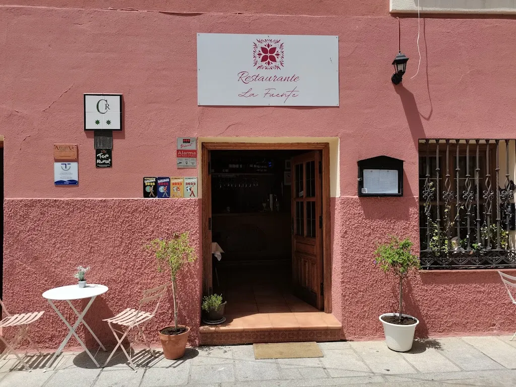 Restaurante La Fuente ristorante a Garganta la Olla