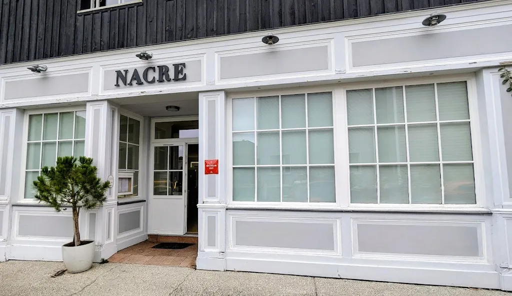 Maison Nacre - Restaurant gastronomique_Ares_slider_image_3