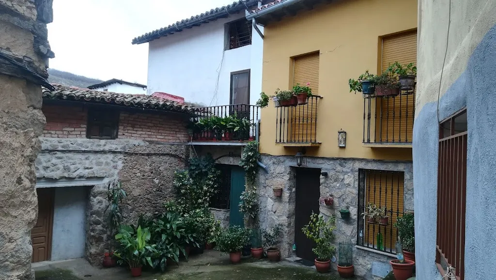 Restaurante Asador_Garganta la Olla_slider_image_2