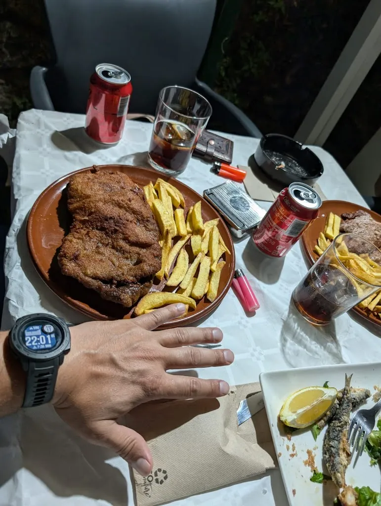 Barbara Basilio Gomez_Chiringuito Las Pilatillas_Garganta la Olla_review