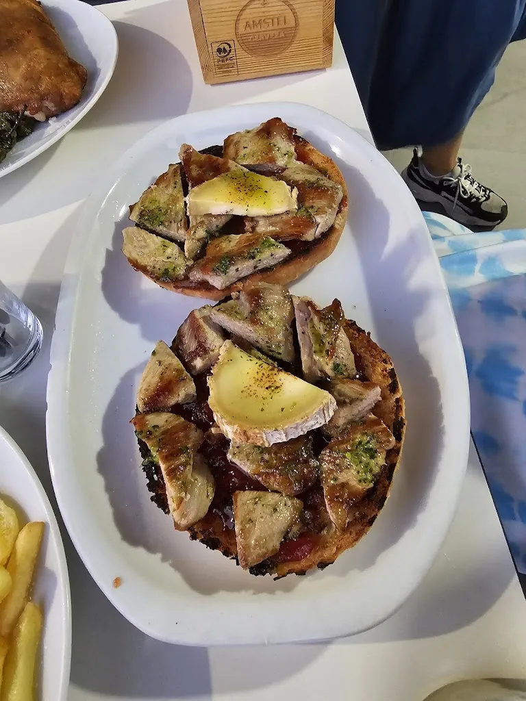 Juan Carlos Pérez Pardo_Terraza El Parque - Bar_Garganta la Olla_recensione