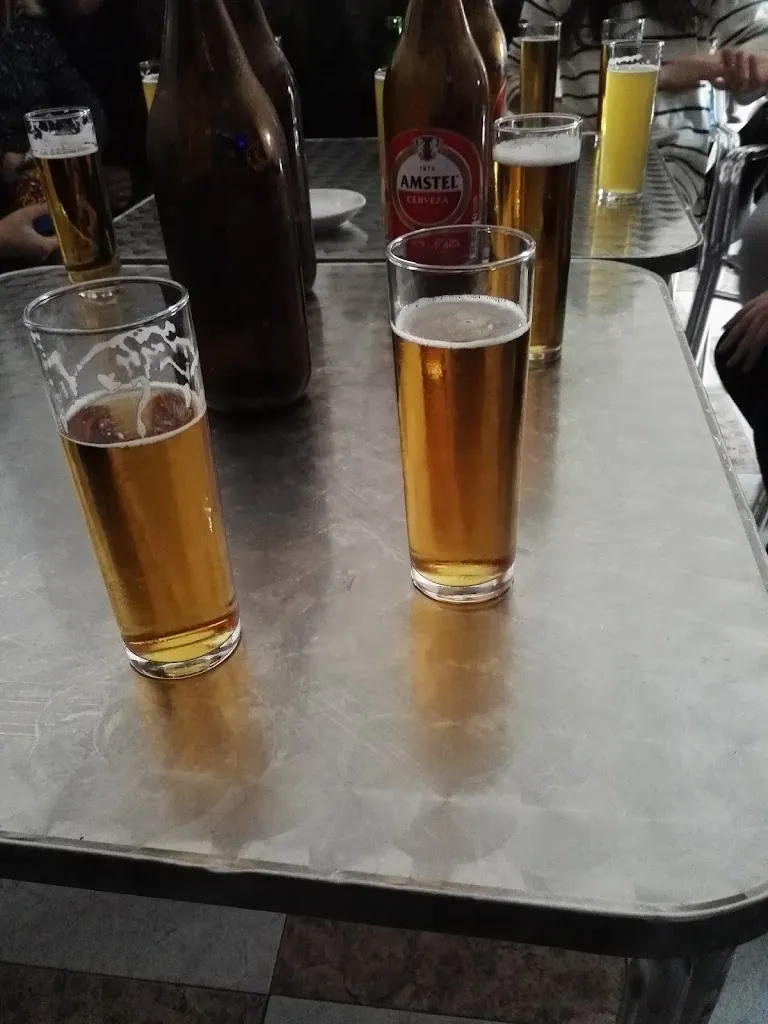 Bar De Atrás restaurant in Herreruela