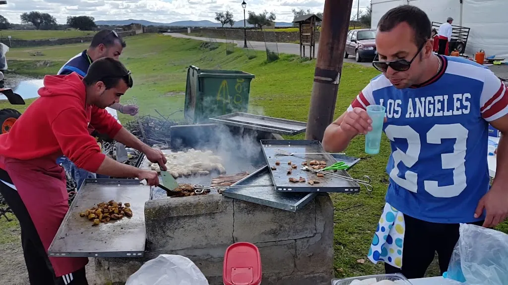 Bar De Atrás_Herreruela_slider_image_3