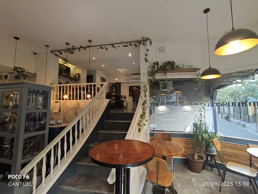 La Hummuseria_Hernán-Pérez_slider_image_3