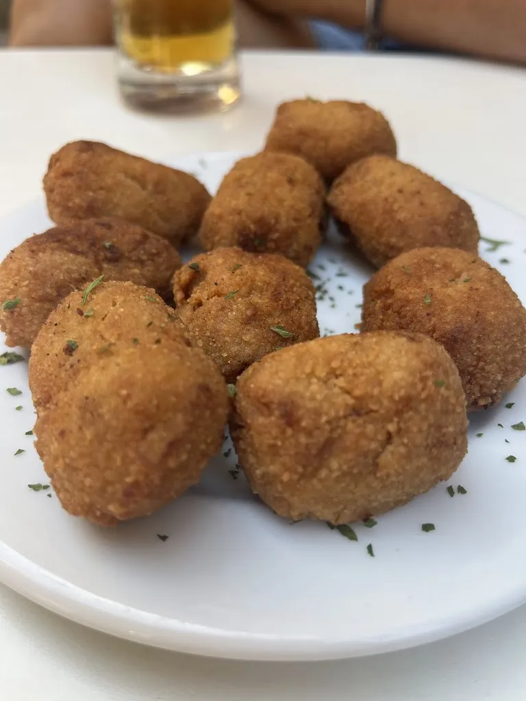 Menu_Conquistadores Restobar_Guijo de Santa Bárbara_image_3