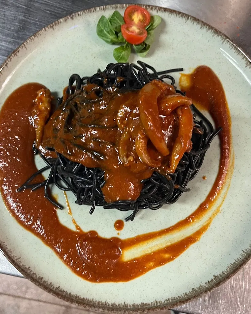 Restaurante el Trabuquete_Guijo de Santa Bárbara_slider_image_2