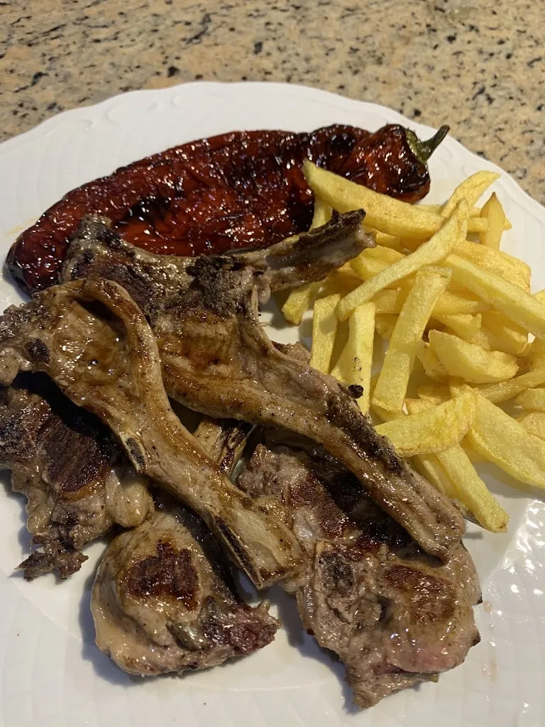 Restaurante Montefragoso restaurant in Jaraicejo