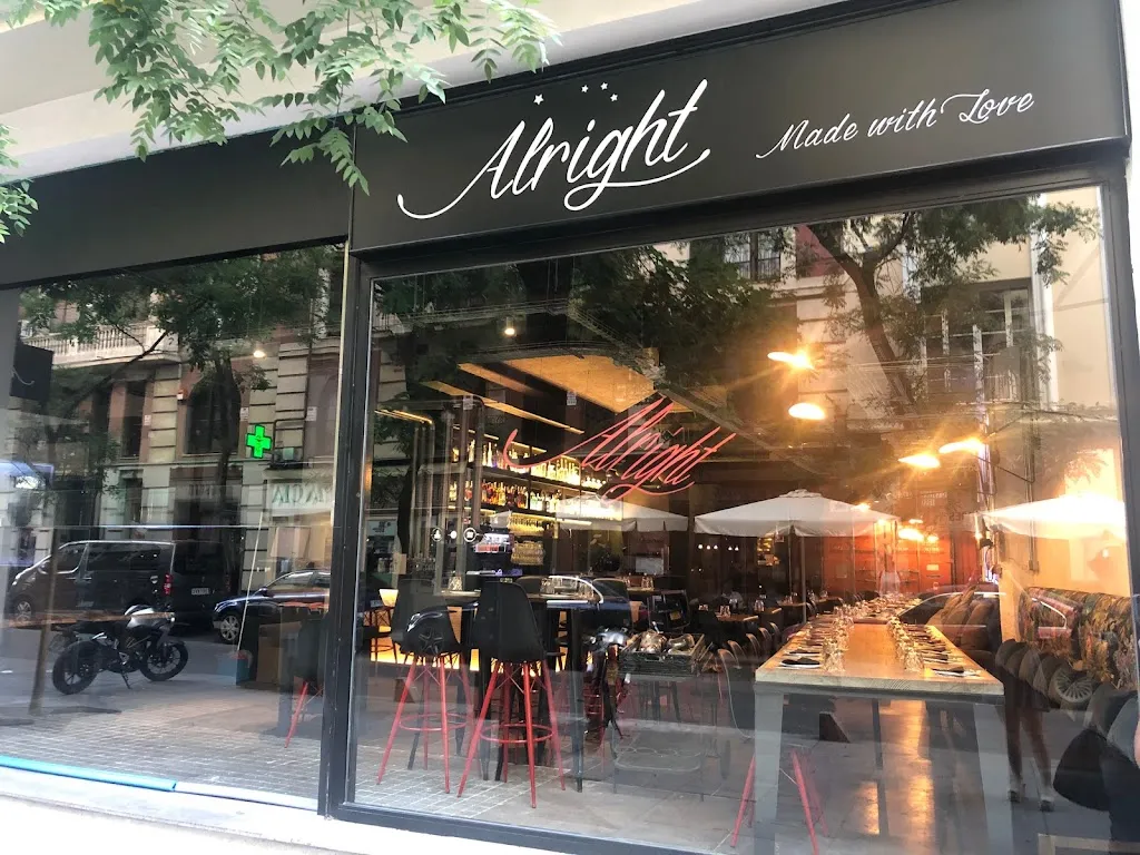 Alright Salamanca | Comida Americana Madrid ristorante a Hoyos