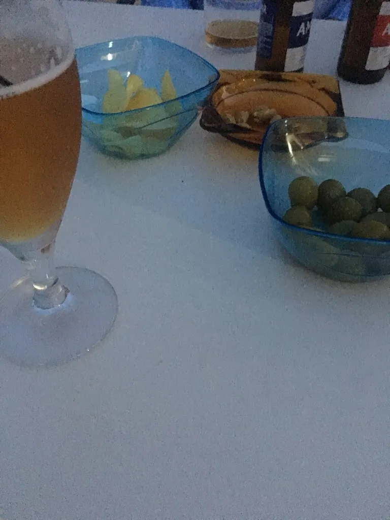 Bar de la piscina_Ibahernando_slider_image_1