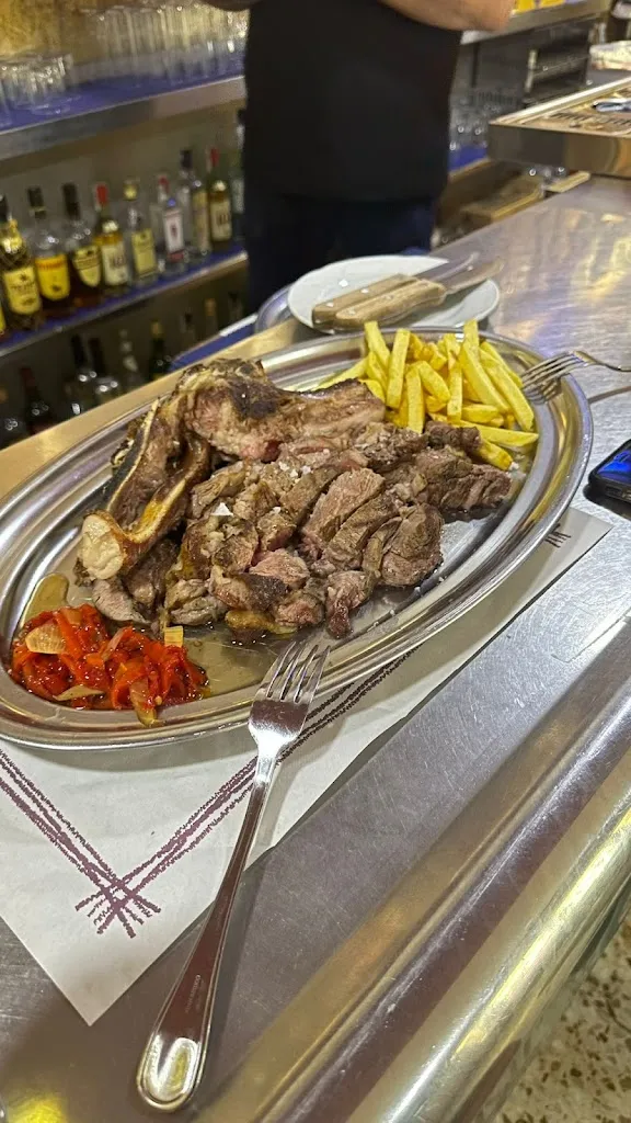 Hostal Restaurante Asturias_Jarilla_slider_image_2