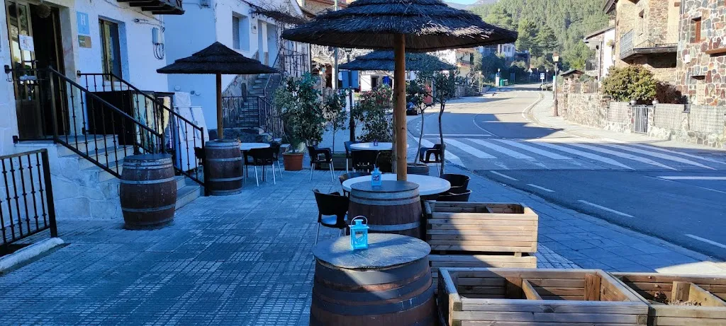 Hostal Restaurante RIOMALO el Mulero_Ladrillar_slider_image_1