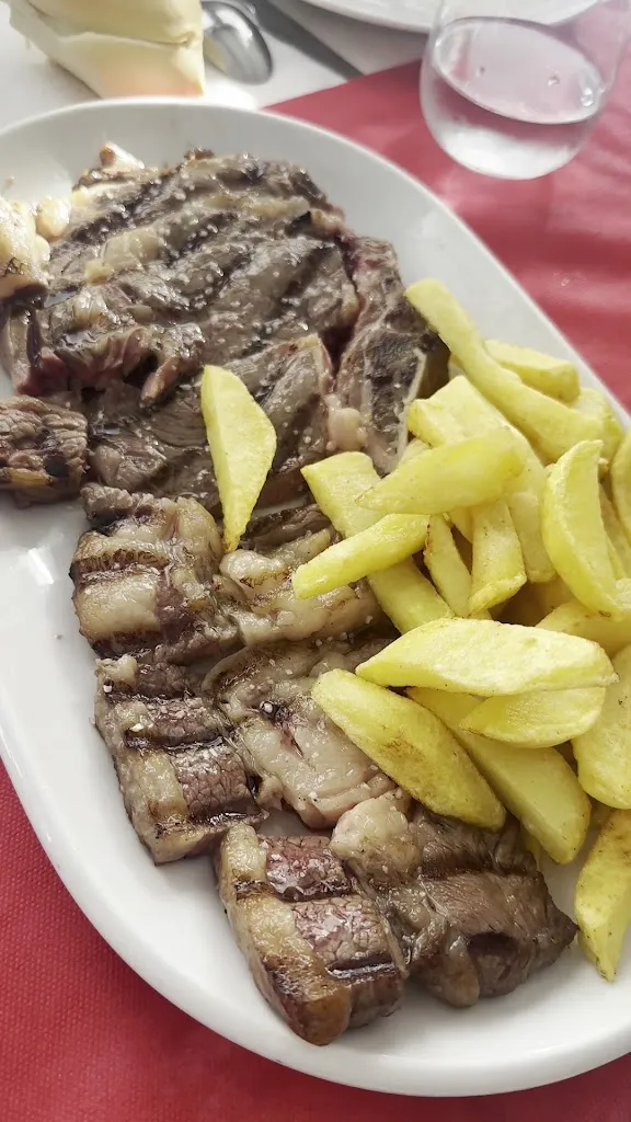 Hostal Restaurante RIOMALO el Mulero_Ladrillar_slider_image_2